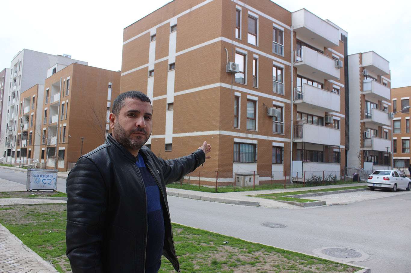 Çukur eylemlerinde yıkılan fabrikasını geri istiyor Çukur eylemlerinde yıkılan fabrikasını geri istiyor